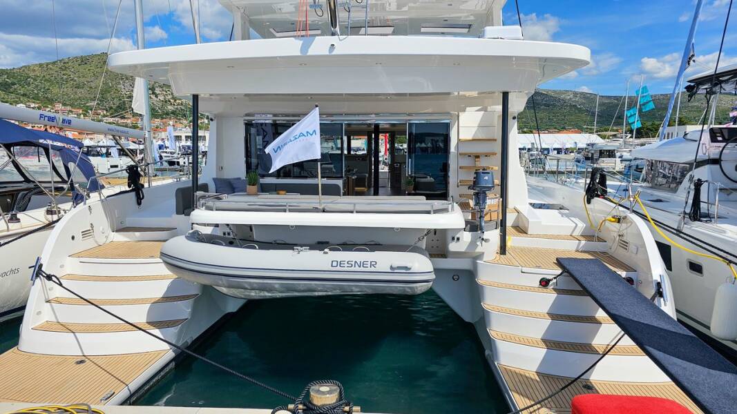 Salon and dining area of Mazarin 55 sailing catamaran