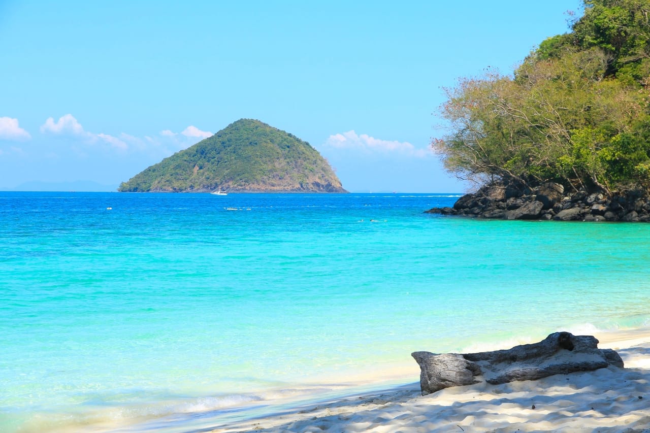 Banana Beach